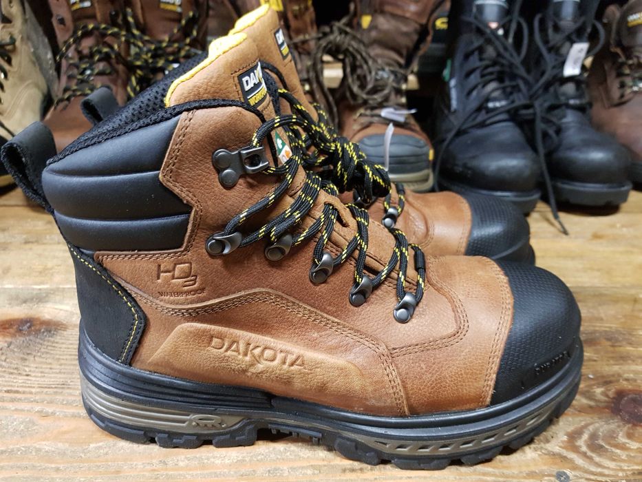 Buty robocze DAKOTA rozm 44 wkł 29 cm S3