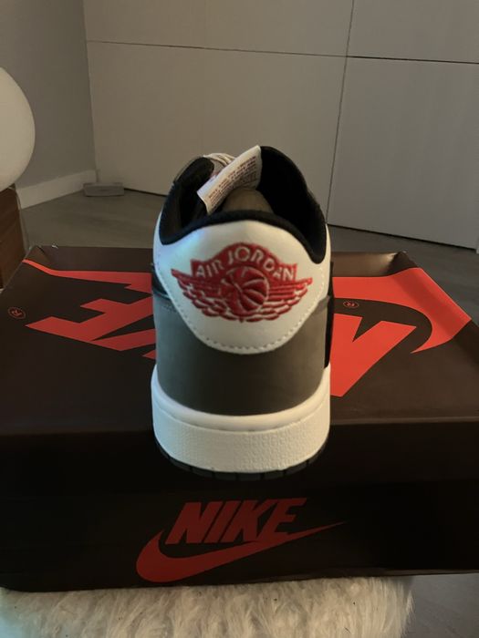 Travis Scott x Air Jordan n44