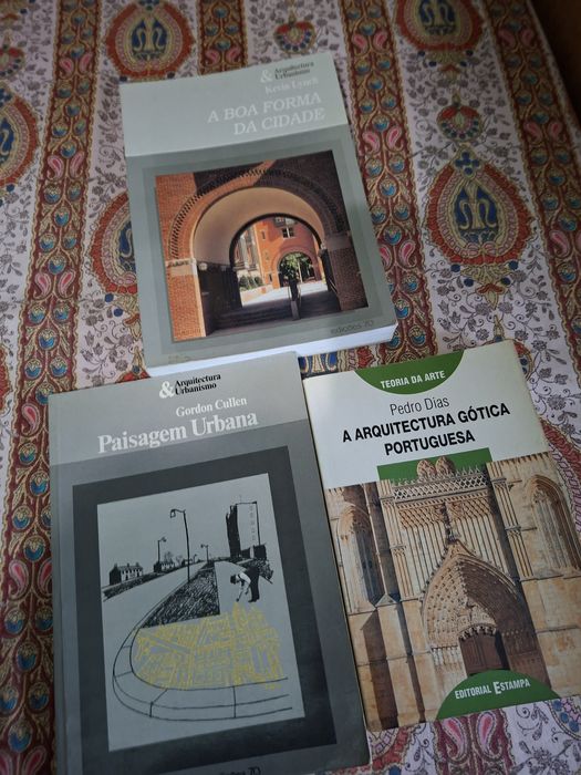3 livros de arquitetura por 18 euros