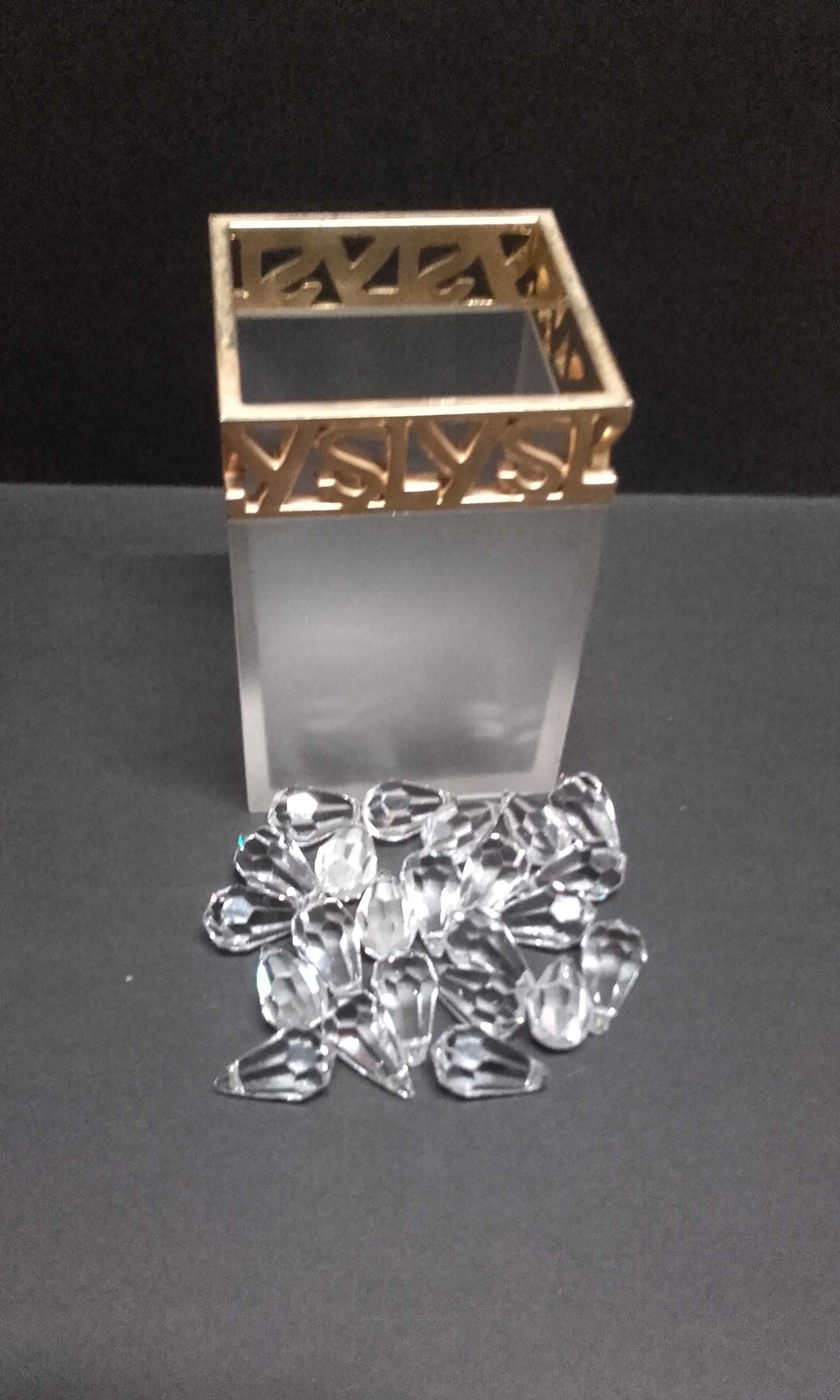 Guarda Jóias YSL.