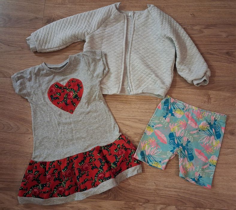 Zestaw ubranek rozmiar 92, sukienka, spodenki i bluza pikowana