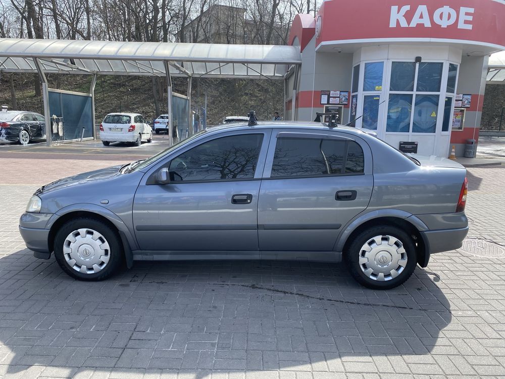 Опель Астра G Opel Astra 2008