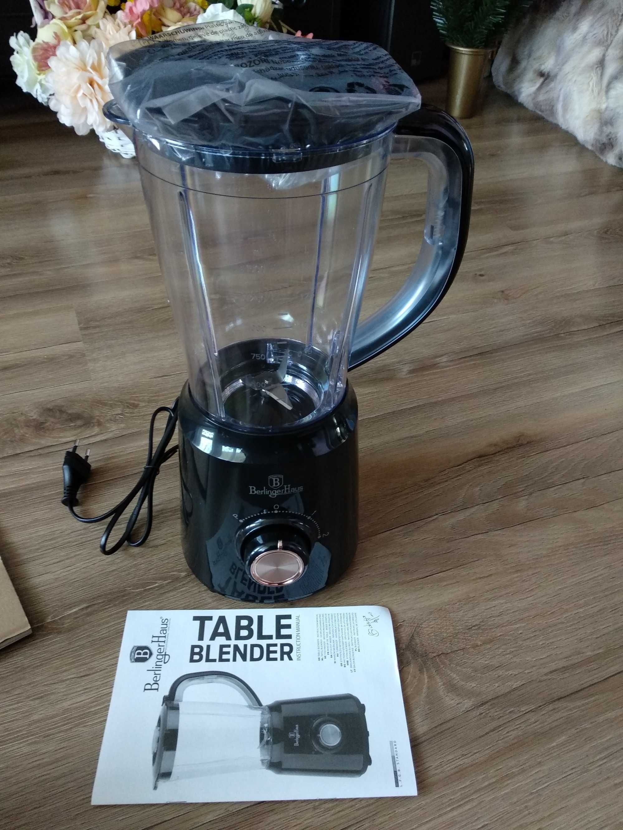 Blender kielichowy BerlingerHaus Black Rose BH-9464