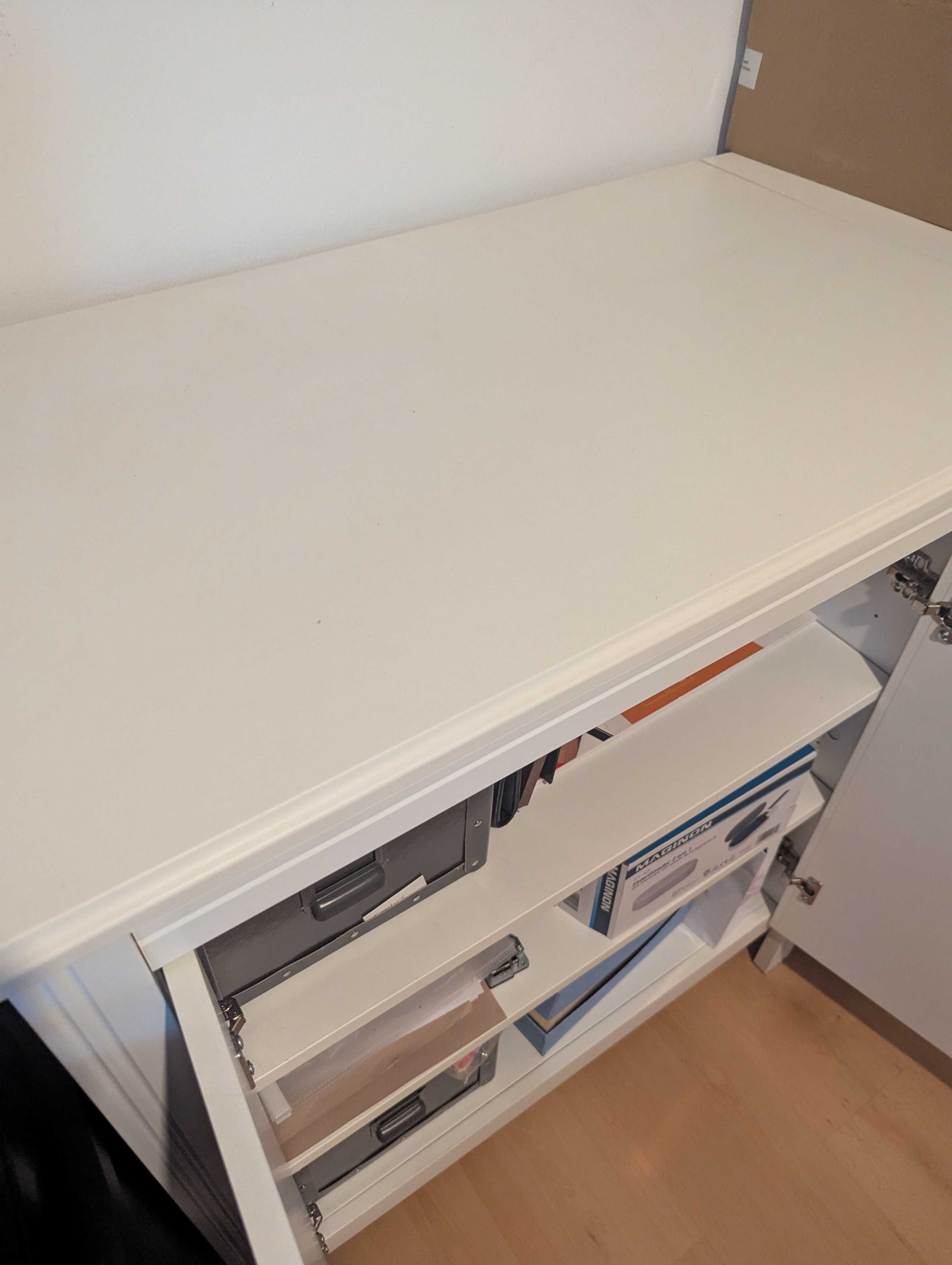 Armario branco Ikea
