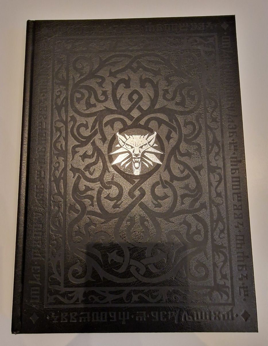 Artbook + Mapa z WITCHER 2: Assassins of Kings Enhanced Edition