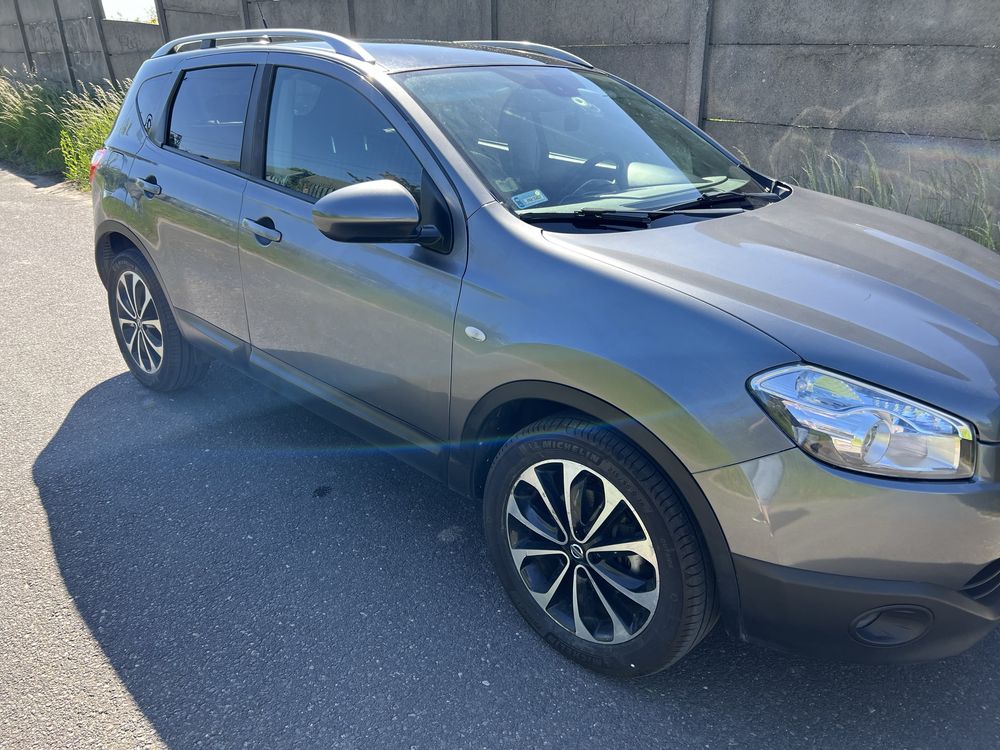 Nissan qashqai 2.0 dci 150 KM  manual 6bieg szklany dach