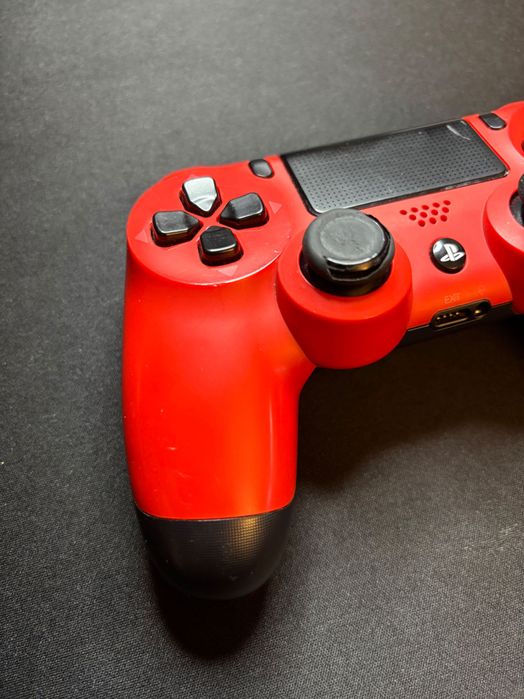 Pad do PlayStation 4, czerwony, red