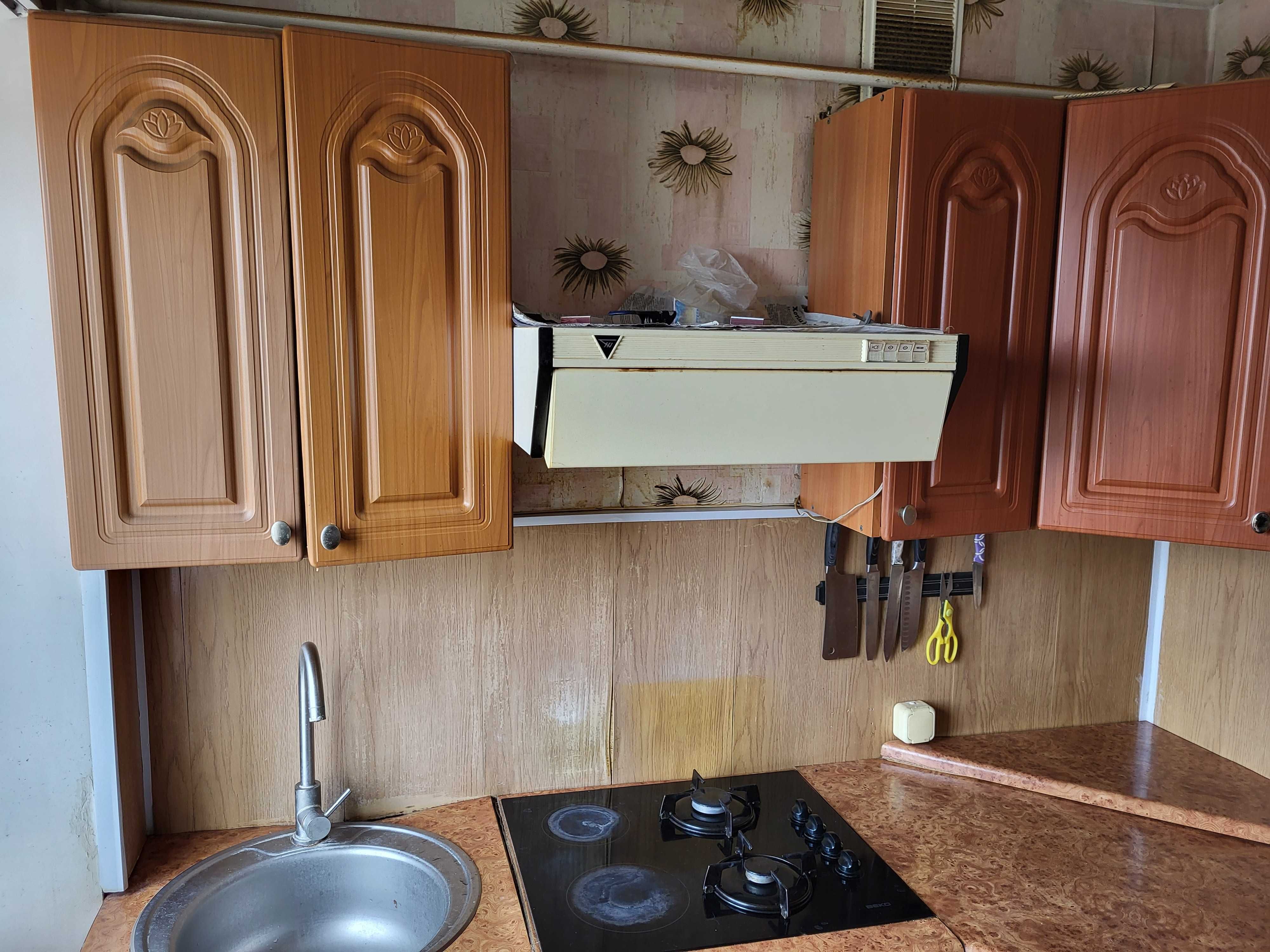 Продам Кухню Б/В