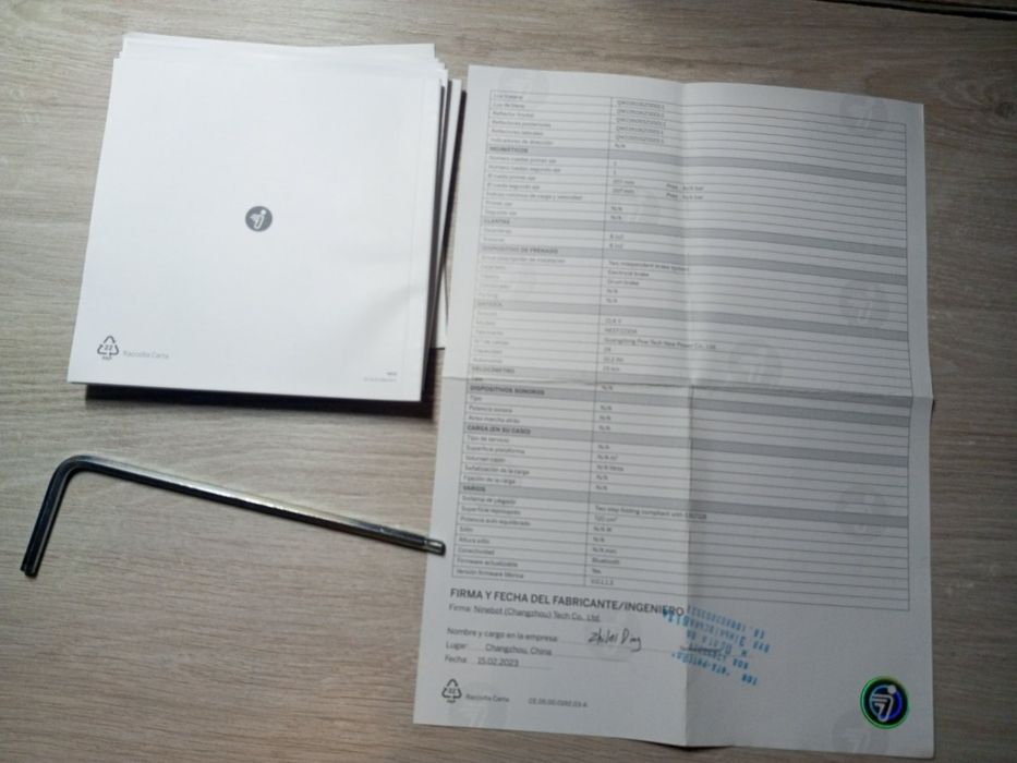 Самокат Електро самокат Nine bot E2