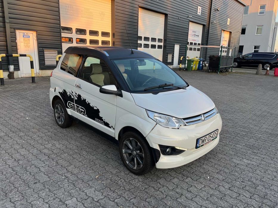 Aixam Crossover 7le, benzyna