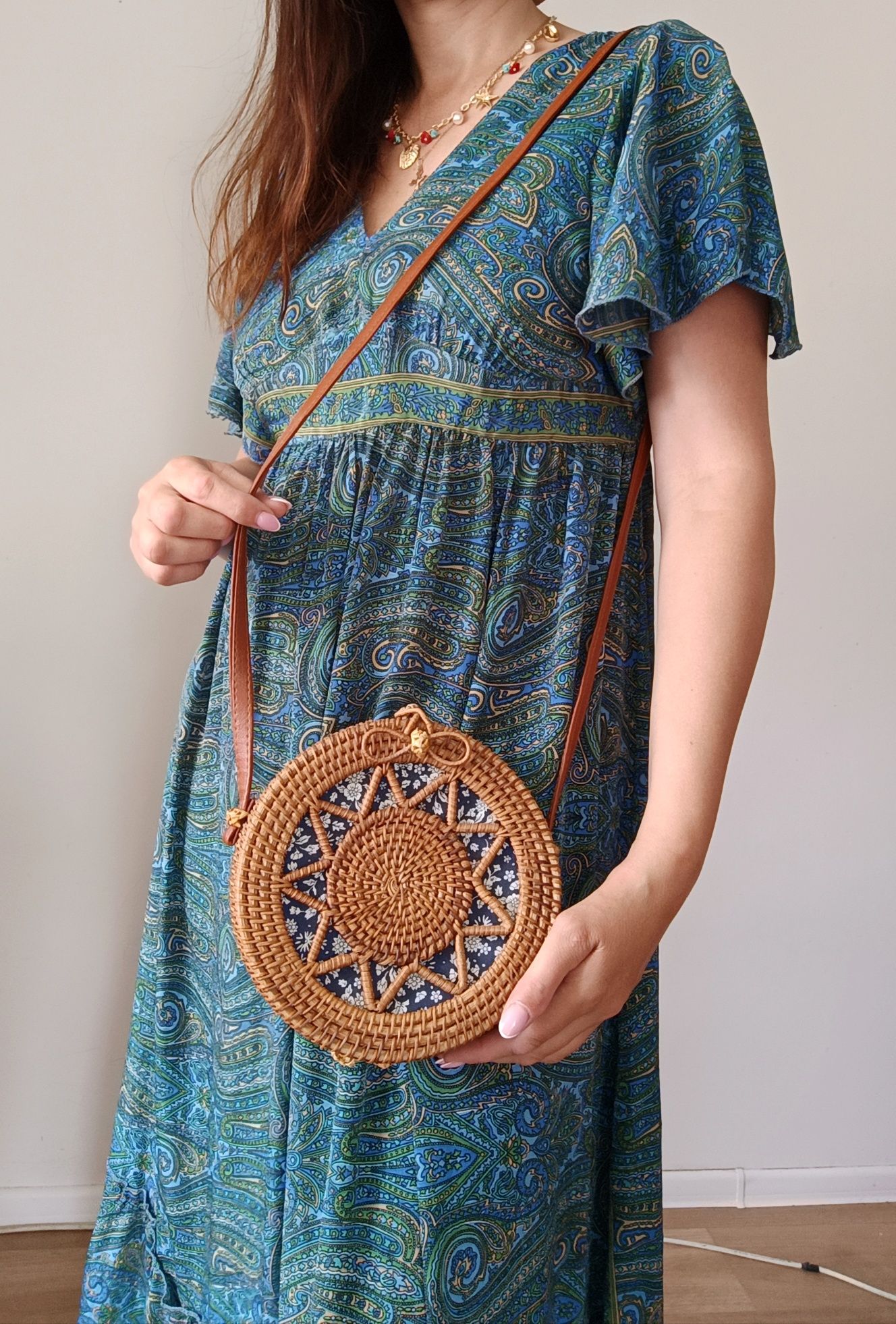 Torebka okrągła wiklinowa boho handmade Bali