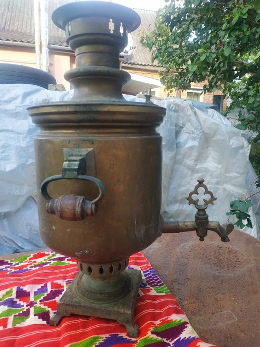 Самовар на вугіллі Баташова старовинний латунний