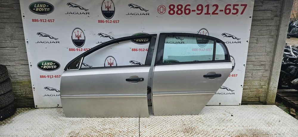 Opel Vectra C HB Drzwi przód lewy przednie lewe Drzwi tył lewy tylne lewe Europa Kolor Z158