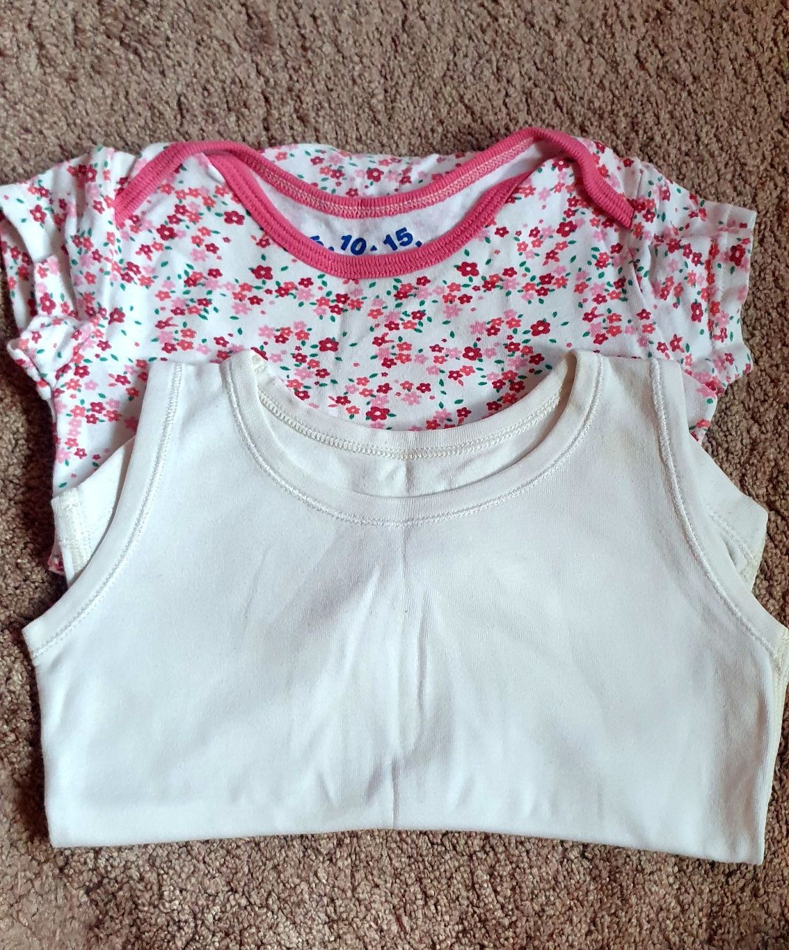 Body letnie dziewczęce roz.80