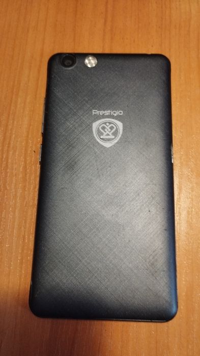 Телефон на запчастини