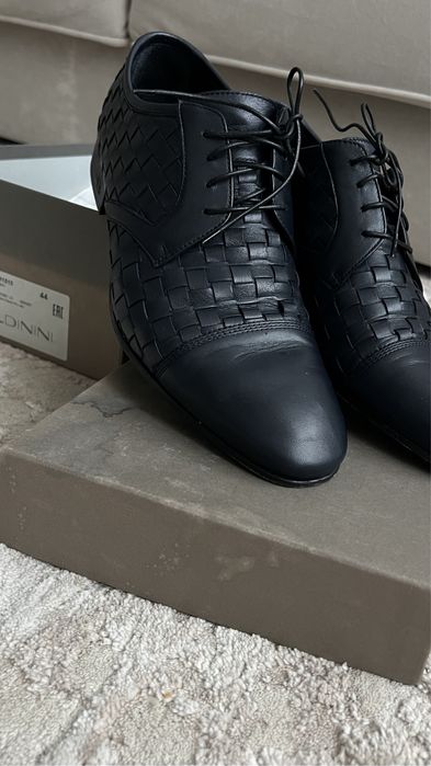 Чоловічі туфлі.Темно-синій колір.Бренд.Балдініні(Baldinini)44 розмір