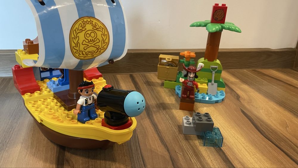 Lego duplo.Statek piracki Jake’a