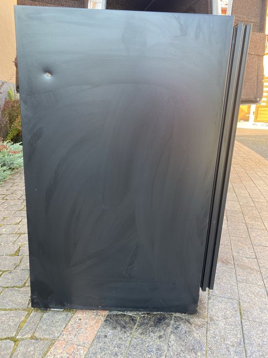 Винна шафа Philco PW 32 GD