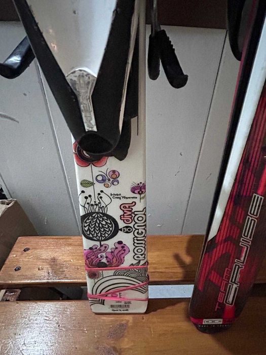 Piękne narty dla dziewczynki Rossignol- 130 cm- 489zł/ Sklep-Serwis