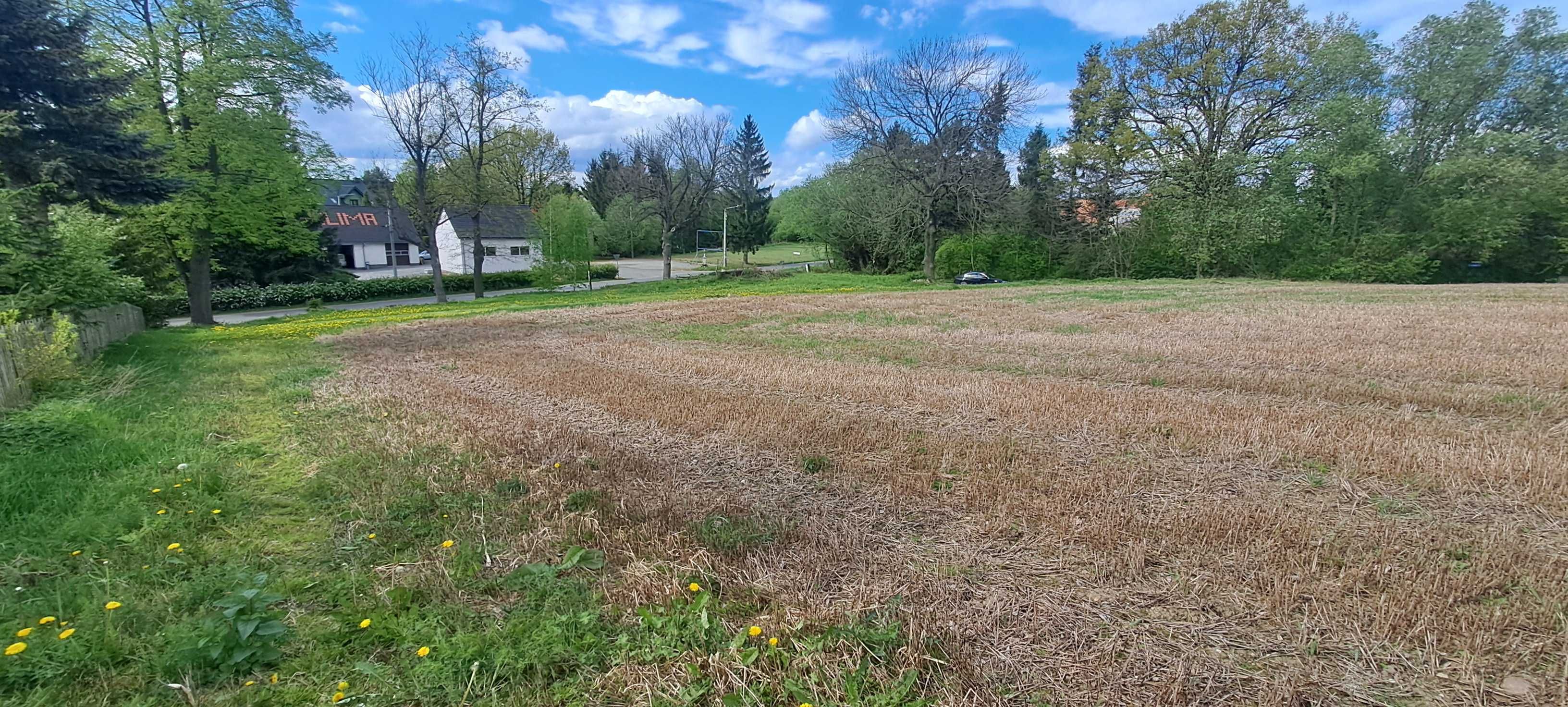Atrakcyjna działka budowlana 3590 m2 w Strąkowej k. Ząbkowic Śląskich