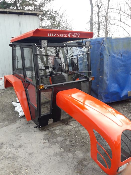 Ursus traktor ciągnik C-4011(40-stka) błotniki maska