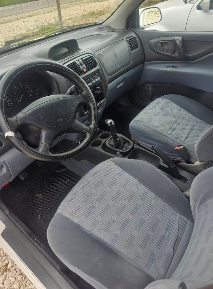 Mitsubishi space star 1.9