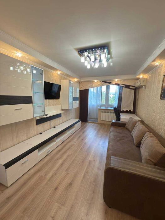 Продам 2кк на 1КП (Ліски)
