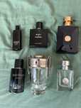 Frascos de perfume vazios