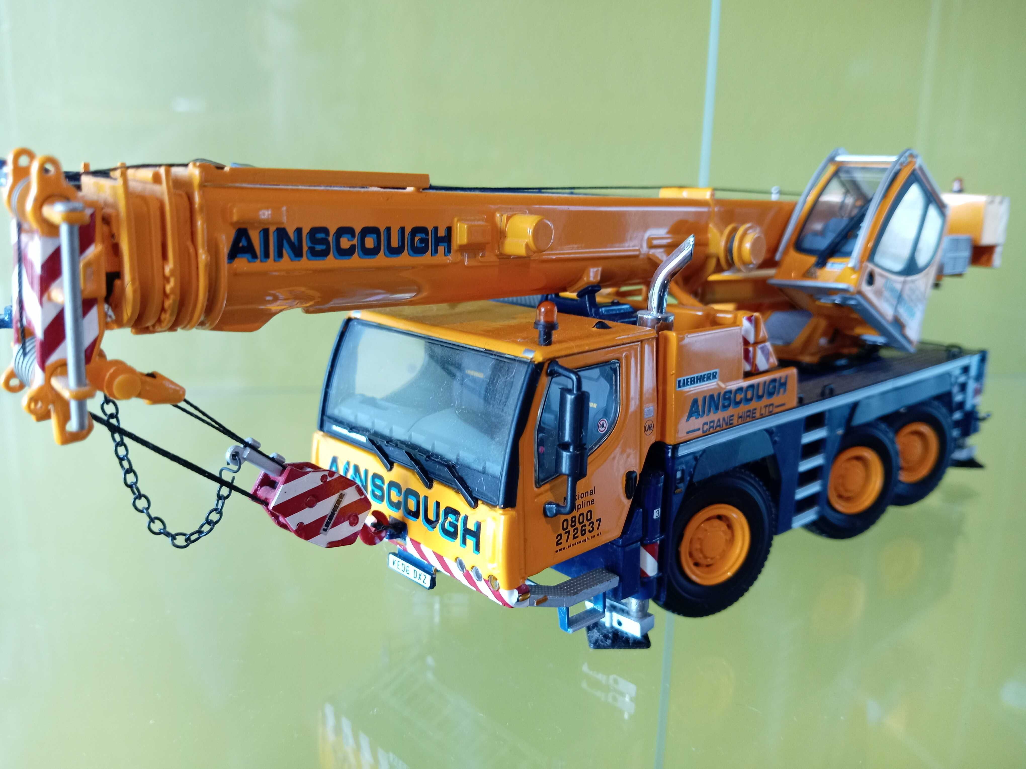 Model WSI 1:50 Ainscough Liebherr LTM 1050-3.1