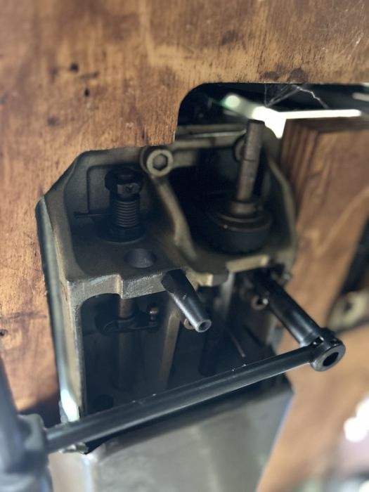 Maszyna do wzycia pezemyslowa PFAFF