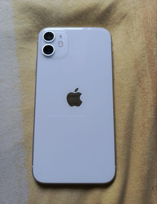 Айфон 11/128 идеал