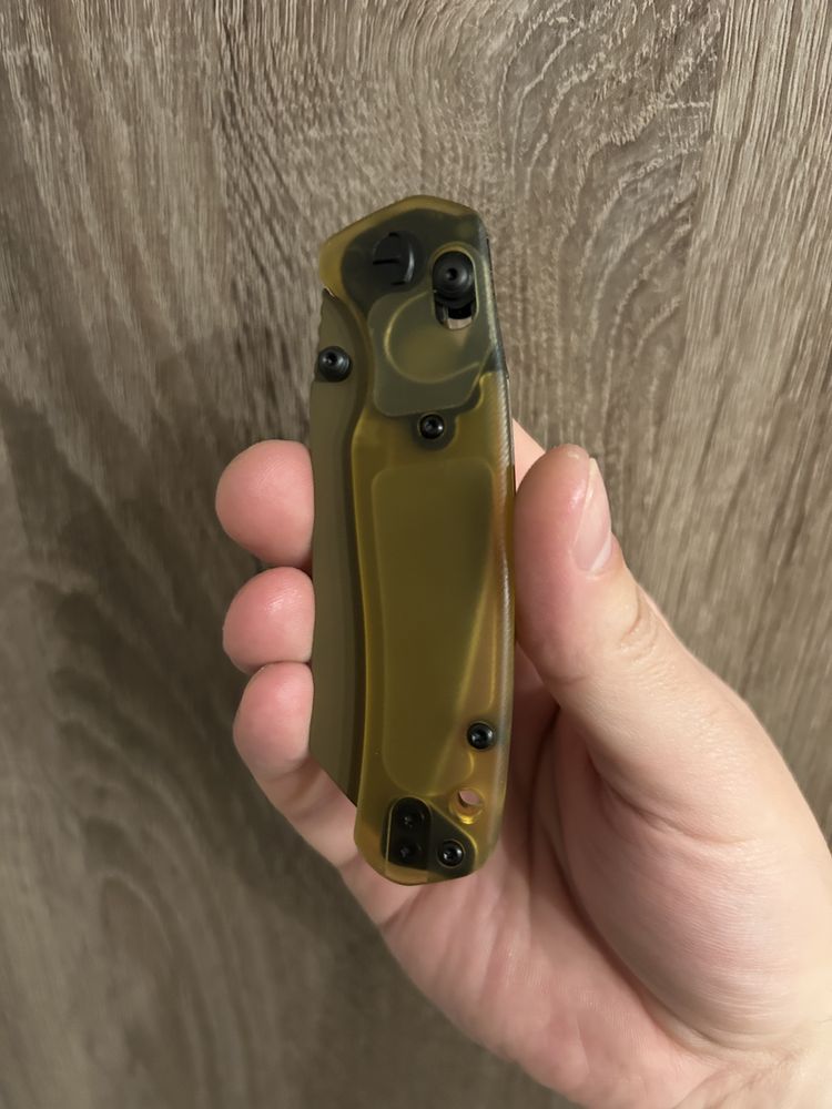 Ніж на EDC Bestechman Cicada's Wing Bead Blasted Ultem