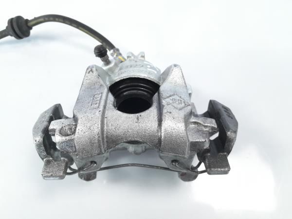 Pinça travão / maxila de travão frente direita DACIA Sandero II (5S_)