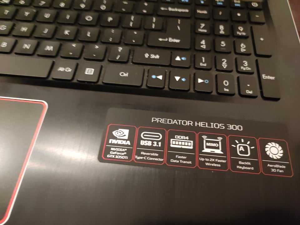Sprzedam laptopa ACER PREDATOR