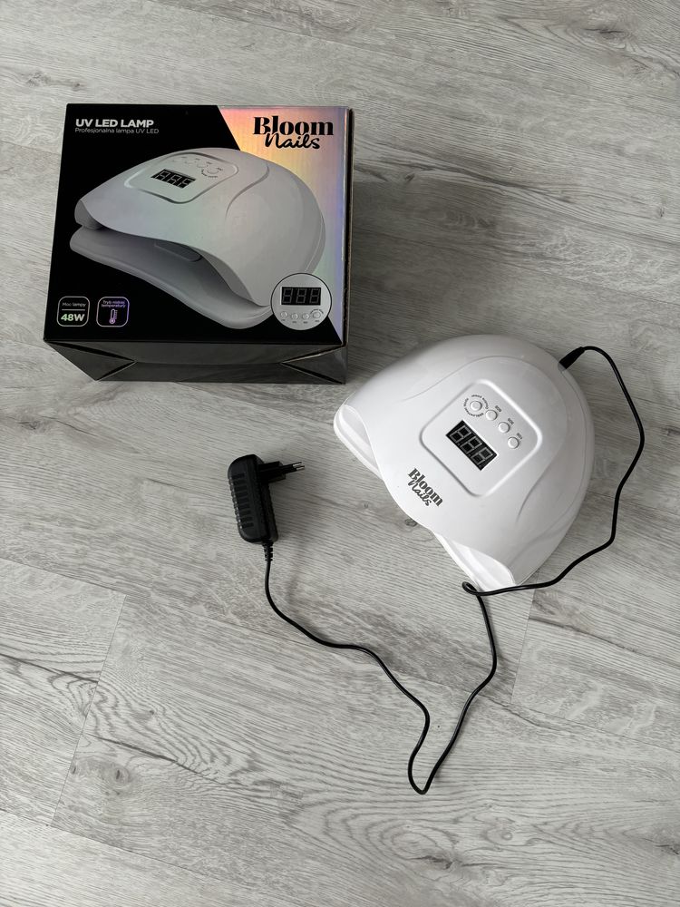 Sprzedam lampę do paznokci UV LED 48W