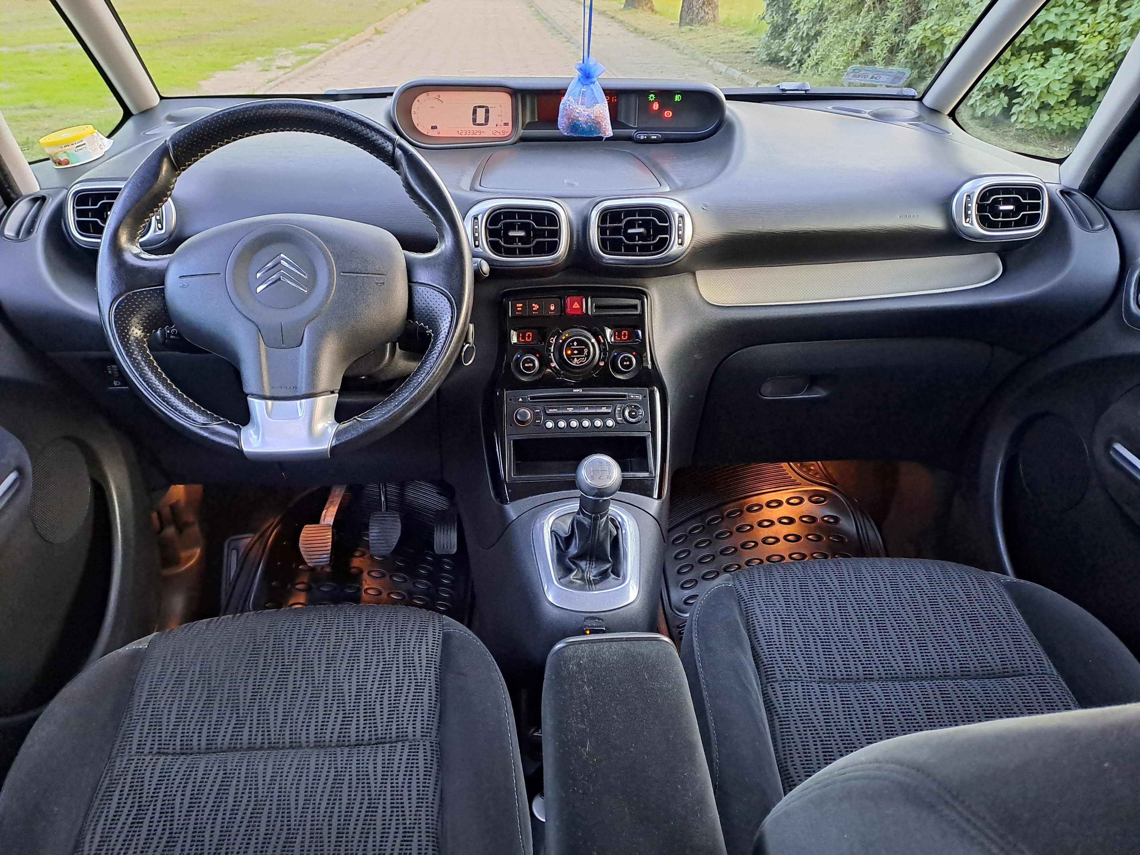 Citroen C3 Picasso Exclusive 1.4 z gazem, stan bdb, 2009rok