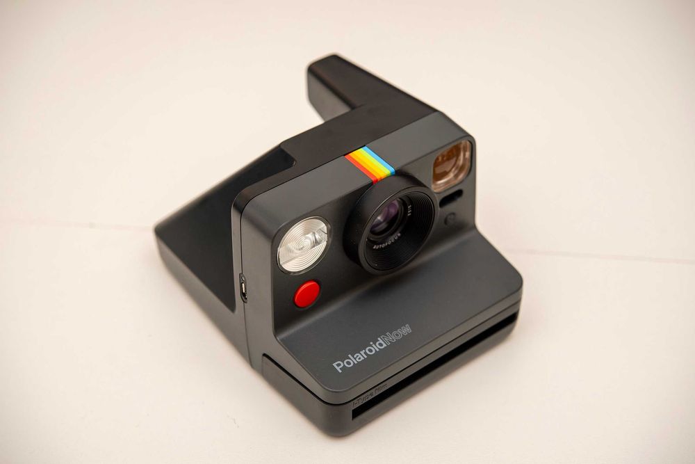 Polaroid now - nowy typ polaroida Instax sq1