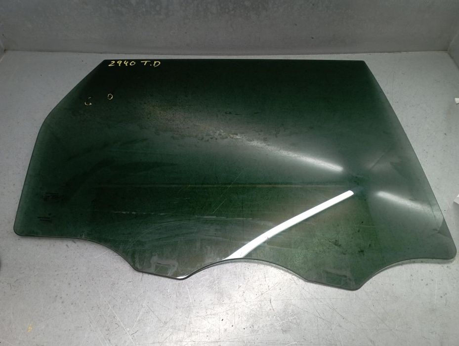 Vidro porta trás direito PORSCHE Cayenne (92A)