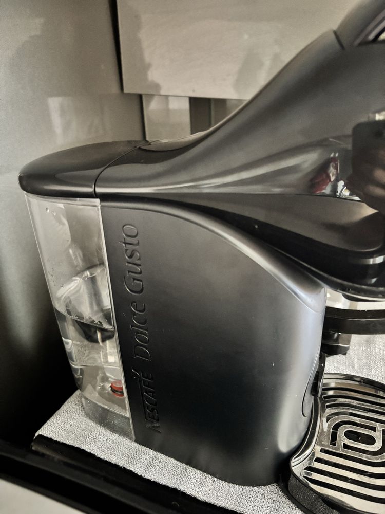 Кавомашина Krups Nescafe Dolce Gusto Genio S Plus | Гарний стан