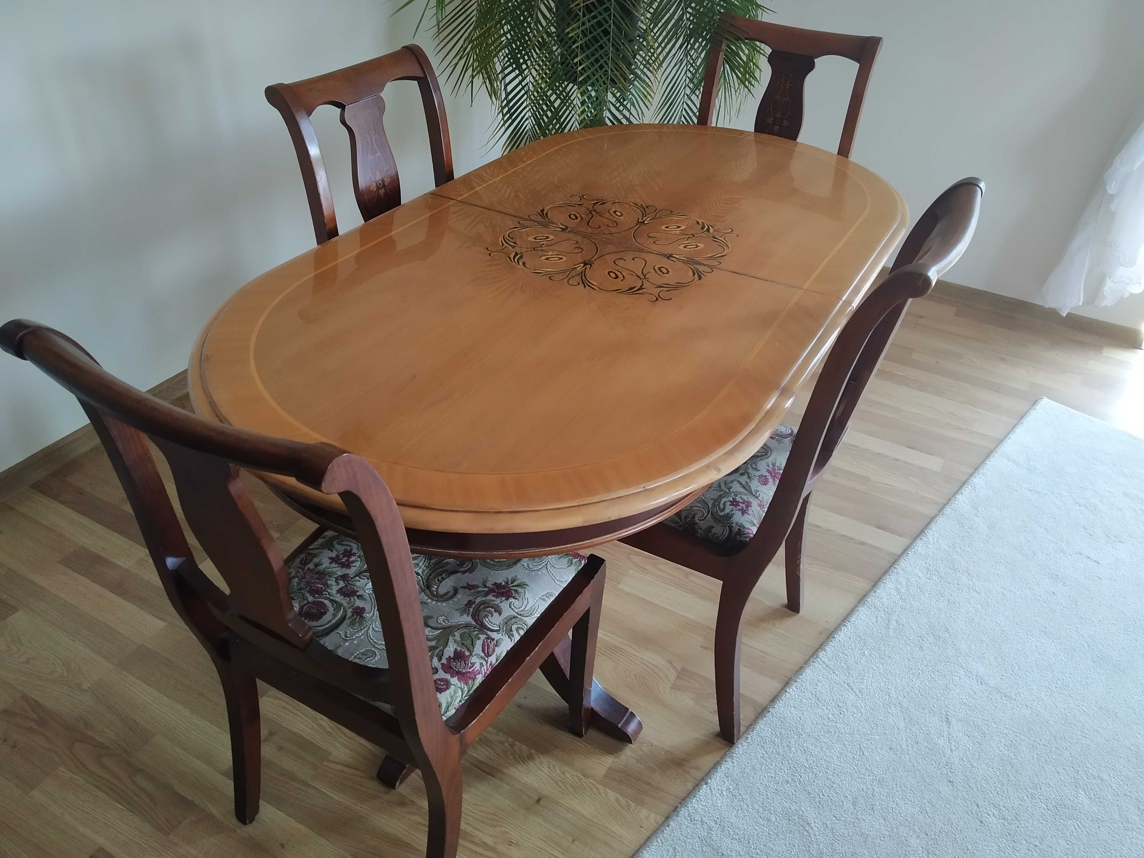 Komplet mebli komoda ława stół krzesła