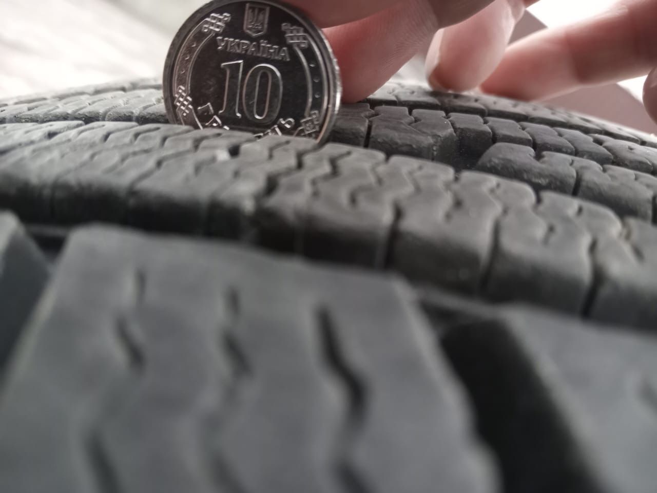 Шины зимние KUMHO 215/60/R17