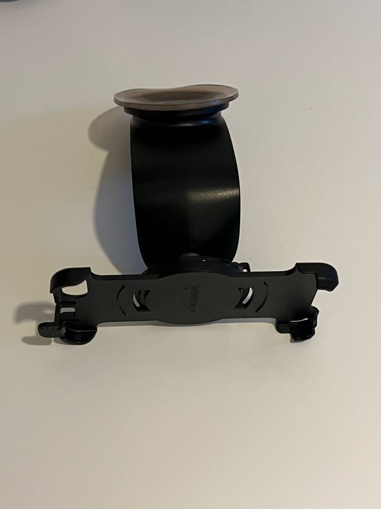 Uwyt do smartfona Garmin, na szybę iPhone 5