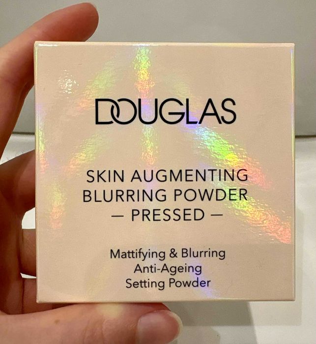 Douglas - Skin Augmenting Anti-Ageing Blurring Powder
