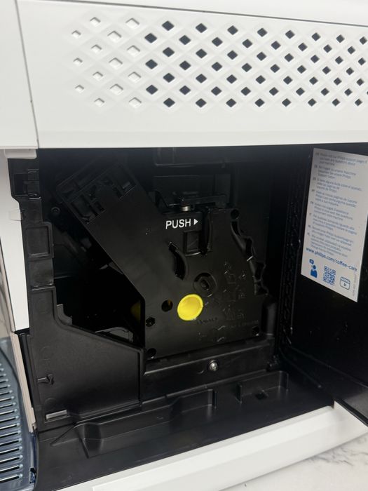 Кавомашина Philips 5500 series LatteGo з Гарантією !!!