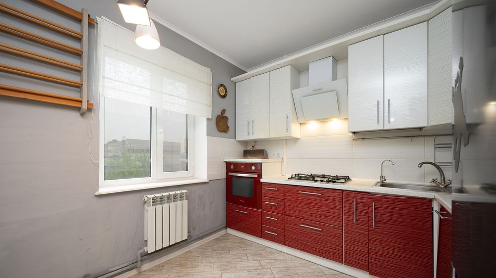 3 кімнатна ремонт меблі техніка вул.Рятувальників, Льотна Ремзавод