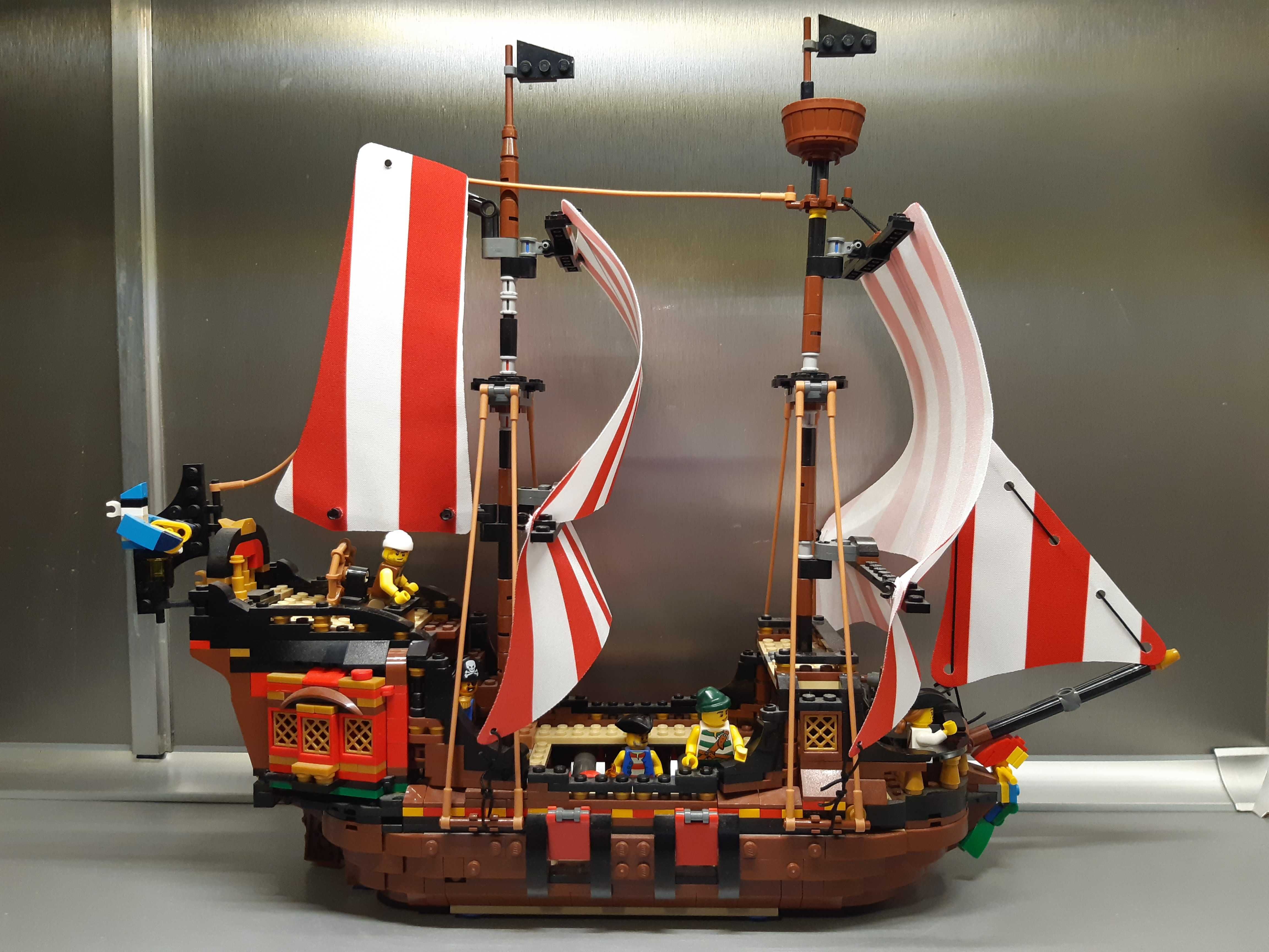 NOWE żagle w czerwone pasy z tkaniny LEGO 31109 Statek Pirates