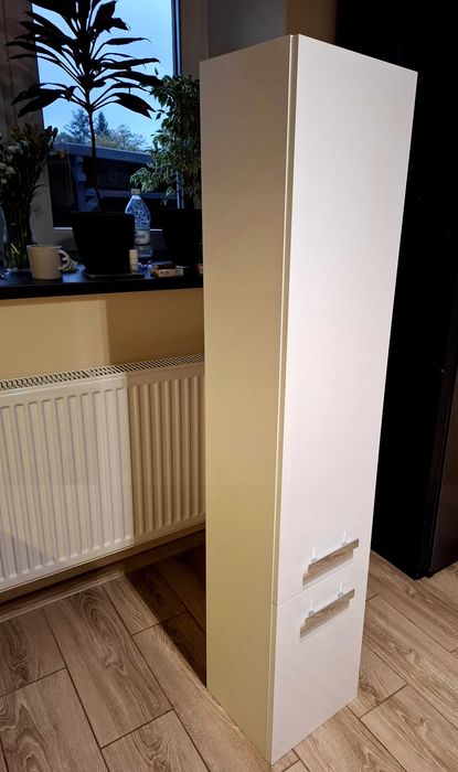 Szafka do łazienki słupek