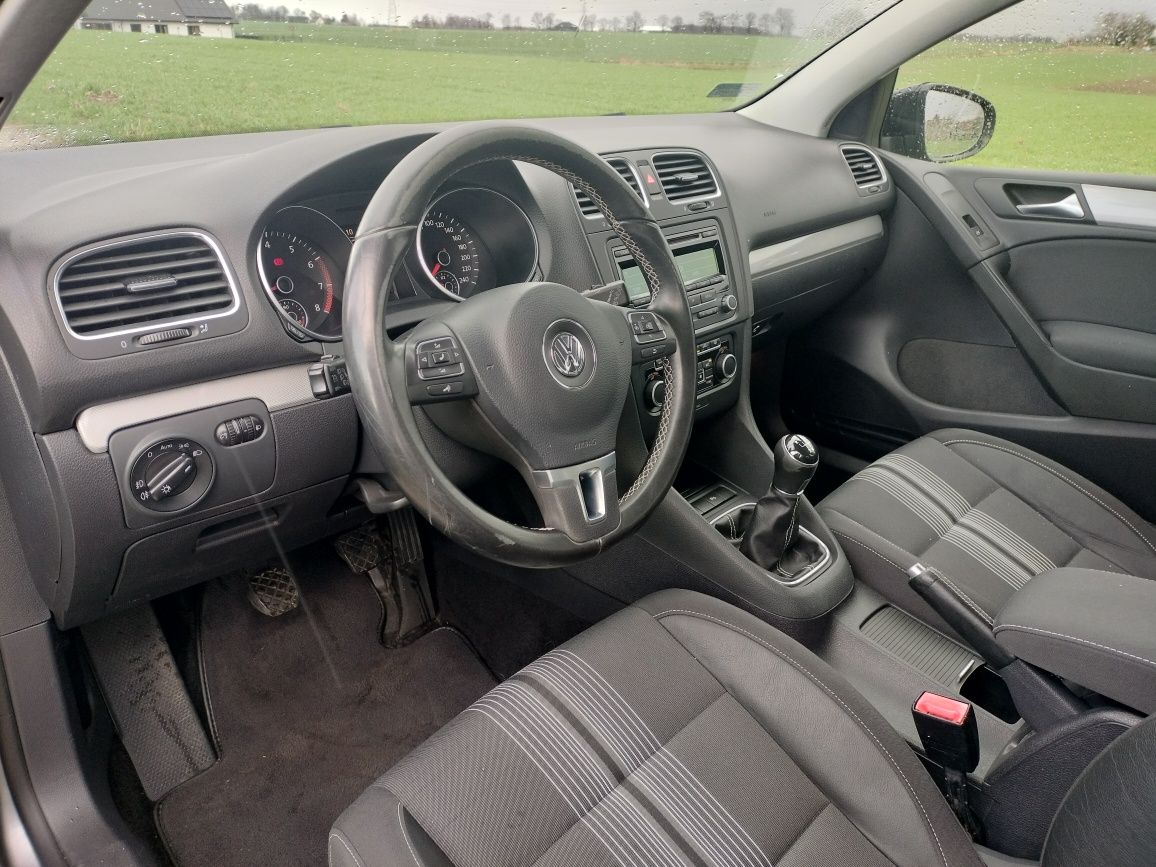 VW Golf VI 1.2 4drzwi