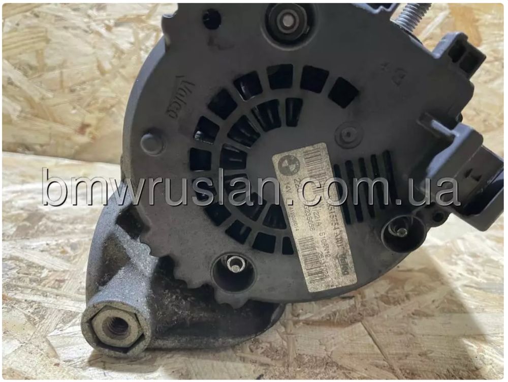 Генератор N57 BMW 5 F10/F11 12318515754