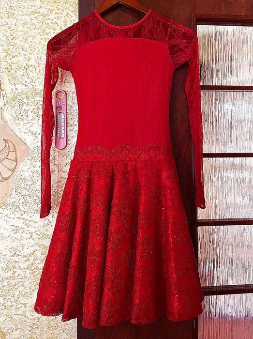 Продам платье бальное